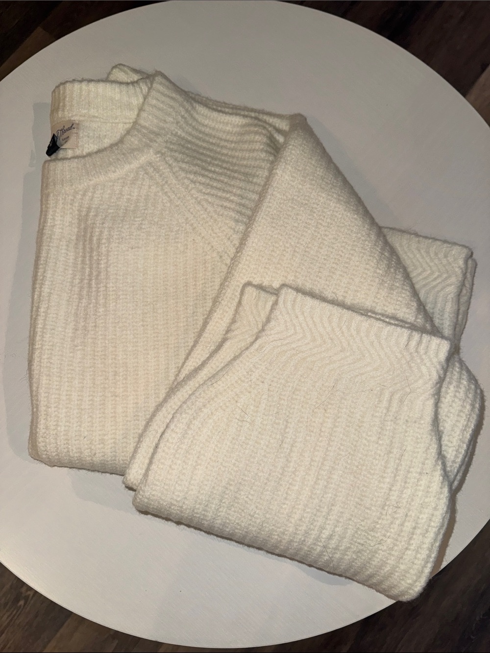 Universal Thread Cream/Ivory Ribbed Turtleneck Sweater - Picture 4 of 5